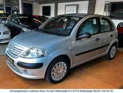 Silber Gebraucht 2002 Citroën C3 Kleinwagen | 3.390 € (Teuer)