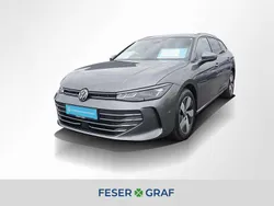 Diabasgrau metallic Gebraucht 2024 VW Passat Business Kombi | 33.220 € (Fairer Preis)