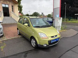 Gold Gebraucht 2009 Chevrolet Matiz Kleinwagen | 2.499 € (Etwas zu teuer)
