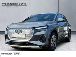 Grau Gebraucht 2022 Audi Q4 e-tron Advanced SUV | 24.490 € (Fairer Preis)