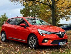 Orange Gebraucht 2020 Renault Clio V Experience Limousine | 11.600 € (Fairer Preis)