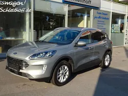 Solarsilver metallic (metallic) Gebraucht 2023 Ford Kuga Titanium X SUV | 28.245 € (Guter Preis)