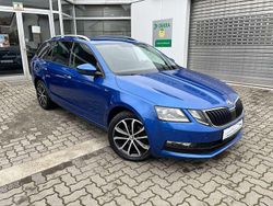 Raceblau metallic Gebraucht 2019 Skoda Octavia Soleil Kombi | 12.990 € (Guter Preis)