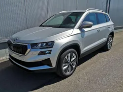 Reflexsilber metallic Neu 2025 Skoda Karoq Selection SUV | 40.090 € (Fairer Preis)