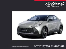 Silber Neu 2025 Toyota C-HR SUV | 43.590 € (Etwas zu teuer)