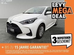 Schneeweiß Gebraucht 2021 Toyota Yaris Hybrid Basis Kleinwagen | 17.690 € (Guter Preis)