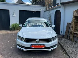 Weiß Gebraucht 2018 VW Passat Kombi | 16.499 € (Guter Preis)