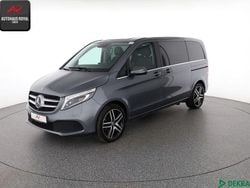 Selenitgrau Gebraucht 2022 Mercedes V250 Avantgarde Van / Kleinbus | 52.740 € (Guter Preis)