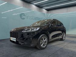 Schwarz Gebraucht 2023 Ford Kuga SUV | 32.199 € (Teuer)