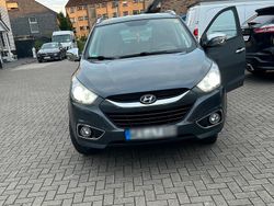 Grau Gebraucht 2011 Hyundai ix35 SUV | 7.200 €