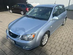 Blau Gebraucht 2004 Kia Cerato EX Kombi | 2.999 € (Fairer Preis)