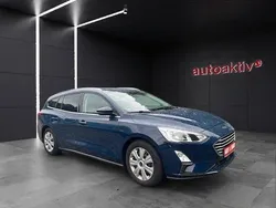 Blau Gebraucht 2019 Ford Focus Cool & Connect Kombi | 7.990 € (Teuer)