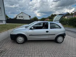 Silber Gebraucht 2003 Opel Corsa Kleinwagen | 1.650 € (Fairer Preis)
