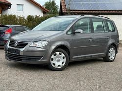 Grau Gebraucht 2007 VW Touran Van / Kleinbus | 3.880 € (Guter Preis)