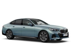 Grün Gebraucht 2024 BMW 520 Comfort Edition Limousine | 54.980 € (Fairer Preis)