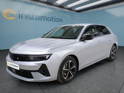 Grau Gebraucht 2024 Opel Astra Limousine | 25.449 € (Fairer Preis)