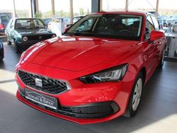 Rot Gebraucht 2023 Seat Leon Reference Limousine | 17.690 € (Guter Preis)