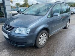 Grau Gebraucht 2006 VW Touran Conceptline Van / Kleinbus | 950 € (Superpreis)