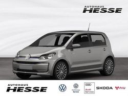 Siliziumgrau (metallic) Gebraucht 2023 VW up! Kleinwagen | 16.990 € (Teuer)