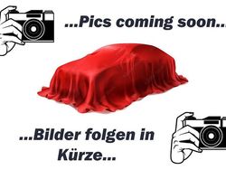 Grau Gebraucht 2022 Mercedes V220 Van / Kleinbus | 35.950 € (Fairer Preis)