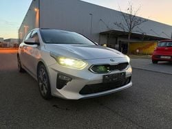 Silber Gebraucht 2018 Kia Ceed GT-Line Kleinwagen | 11.550 € (Guter Preis)