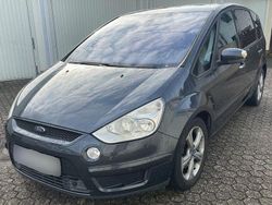 Grau Gebraucht 2008 Ford S-MAX Titanium Van / Kleinbus | 2.800 € (Guter Preis)