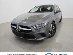 Grau Gebraucht 2020 Mercedes A180 Style Limousine | 15.367 € (Guter Preis)