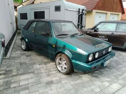 Grün Gebraucht 1994 VW Golf Cabriolet Classicline Cabrio | 14.900 €