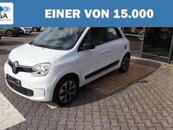 Weiß metallic Gebraucht 2022 Renault Twingo SE Kleinwagen | 13.780 € (Etwas zu teuer)