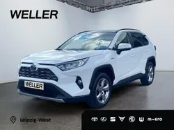 Weiss Gebraucht 2020 Toyota RAV4 Hybrid Team SUV | 30.690 € (Etwas zu teuer)