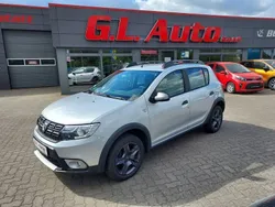 Grau Gebraucht 2017 Dacia Sandero Stepway Kleinwagen | 8.880 € (Fairer Preis)