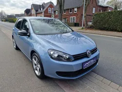 Blau Gebraucht 2011 VW Golf VI Trendline Kleinwagen | 9.999 € (Etwas zu teuer)