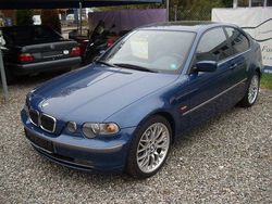 Blau Gebraucht 2002 BMW 325 Performance | 10.790 € (Fairer Preis)
