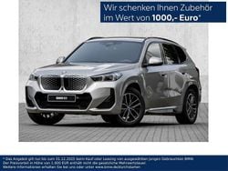 Silber Neu 2025 BMW iX1 M Sport SUV | 48.495 € (Guter Preis)