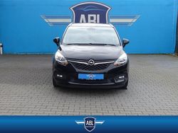 Onyx schwarz Gebraucht 2017 Opel Zafira Active Van / Kleinbus | 10.990 € (Fairer Preis)