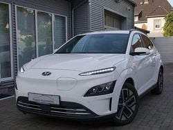 Weiß Gebraucht 2023 Hyundai Kona Trend SUV | 23.770 € (Fairer Preis)