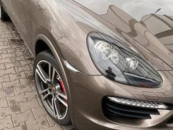 Gebraucht 2012 Porsche Cayenne Turbo SUV | 19.500 € (Etwas zu teuer)