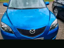 Blau Gebraucht 2005 Mazda 3 Limousine | 2.000 € (Etwas zu teuer)