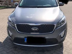 Grau Gebraucht 2015 Kia Sorento Platinum Edition SUV | 14.000 € (Guter Preis)