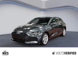 Manhattangrau metallic Neu 2025 Audi A3 Sportback Advanced Plus Limousine | 38.980 € (Fairer Preis)