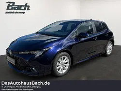 Blau Gebraucht 2024 Toyota Corolla Business Edition Limousine | 24.990 € (Guter Preis)