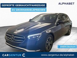 Nautikblau Gebraucht 2022 Mercedes E200 Avantgarde Kombi | 28.095 € (Fairer Preis)