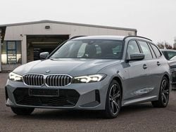 Grau Gebraucht 2024 BMW 330 M Sport Kombi | 34.990 € (Guter Preis)