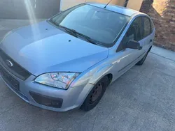 Blau Gebraucht 2006 Ford Focus Kleinwagen | 650 €