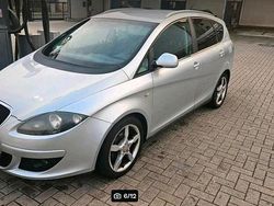 Silber Gebraucht 2007 Seat Altea XL Stylance Van / Kleinbus | 1.350 € (Guter Preis)