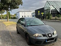 Grau Gebraucht 2007 Seat Ibiza Limousine | 1.200 €