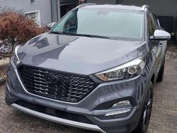 Grau Gebraucht 2018 Hyundai Tucson Turbo SUV | 17.400 € (Guter Preis)