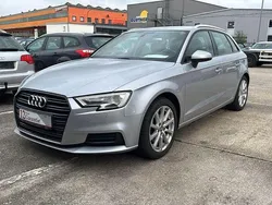 Silber Gebraucht 2018 Audi A3 Sportback Design Limousine | 11.900 € (Guter Preis)