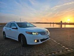Weiß Gebraucht 2011 Honda Accord Elegance Kombi | 5.600 € (Fairer Preis)
