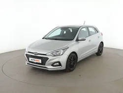 Grau Gebraucht 2020 Hyundai i20 Select Limousine | 10.290 € (Fairer Preis)